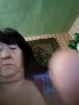 CrystalLime6411 live sex cam