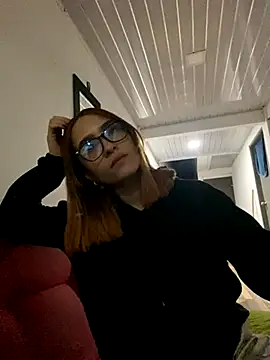 nahoval_dania's cam snapshot