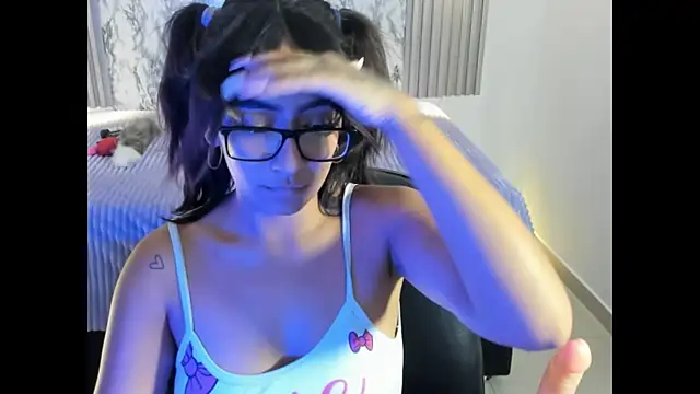 Valkyfoxxx's cam snapshot