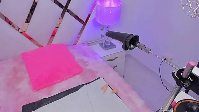 megann__up's cam snapshot