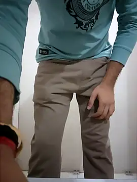 77fuckerboy_ live sex cam