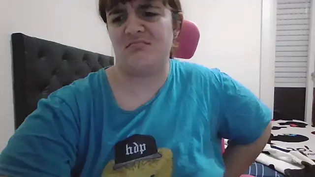 Bombon_ok's cam snapshot