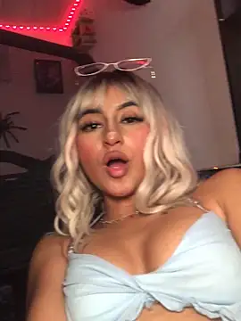 Samara_SaenzV's cam snapshot