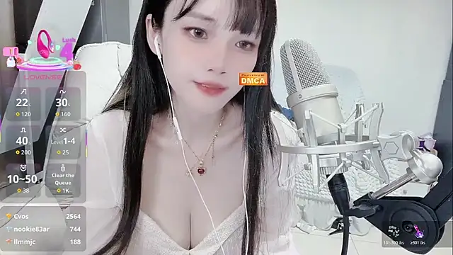 twlilybae live sex cam
