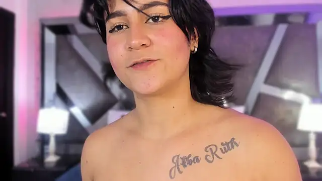 SnakeMuse's cam snapshot