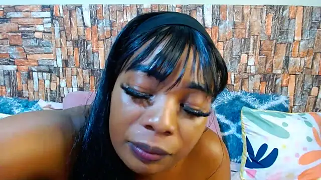 AmberVixenxx live sex cam