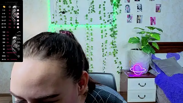 AvowedSky's cam snapshot