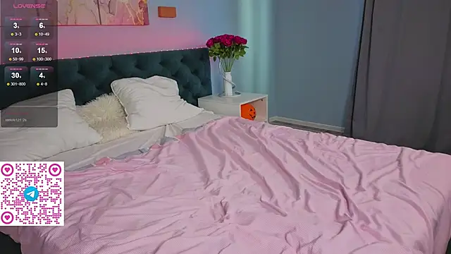 Kelly_Hardy's cam snapshot