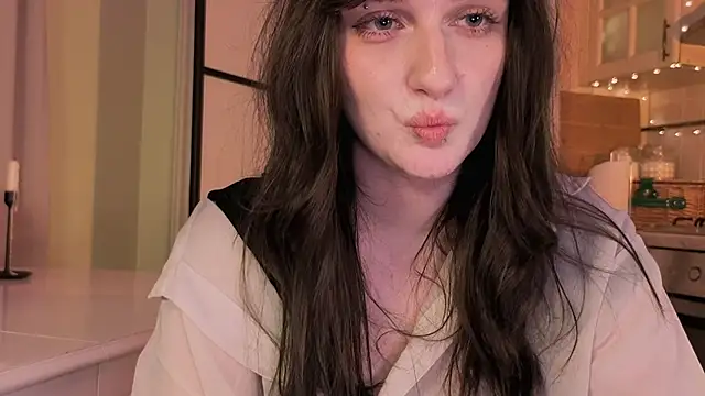 ELLIEJAY's cam snapshot