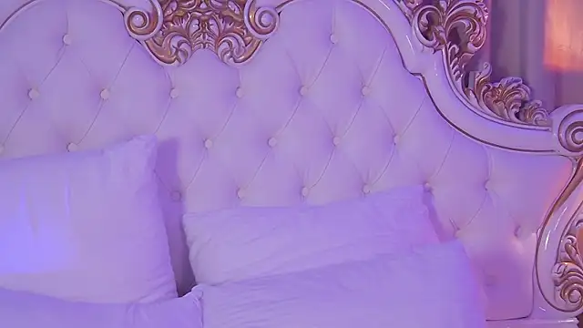 ArianaMell's cam snapshot