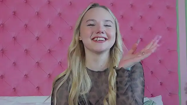 Sky_Cutie's cam snapshot