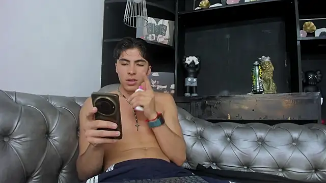HeellBoy_ live sex cam