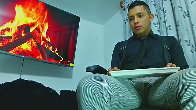 mike_fetish's cam snapshot