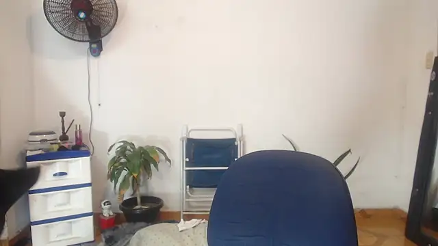 hotcougarxx's cam snapshot