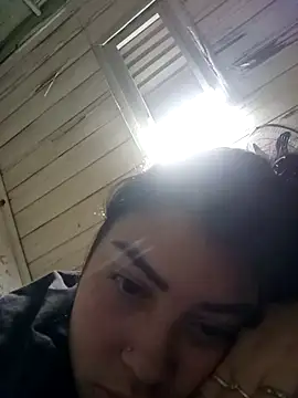 Cubanitaxxx's cam snapshot