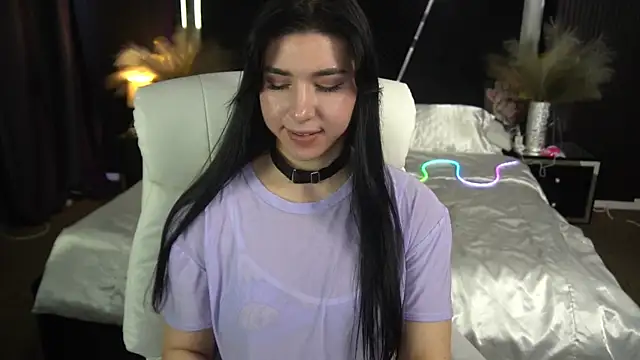 EmilyCandyy's cam snapshot