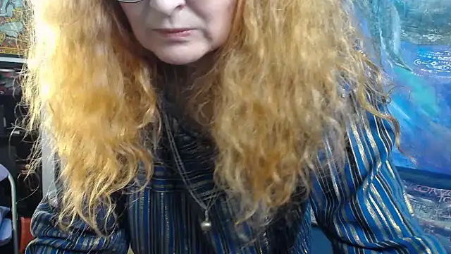 Helen1974's cam snapshot