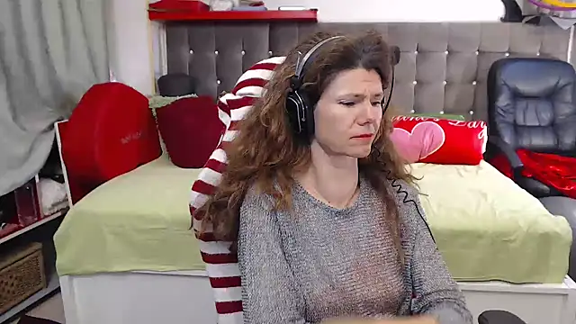 kellyterapy's cam snapshot