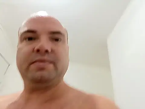 Mickael19 live sex cam