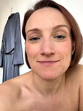 UmaTruewoman live sex cam