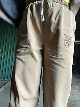 Huong-Ly's cam snapshot