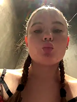 StephanieMur live sex cam