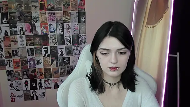 EmmaDarkk's cam snapshot