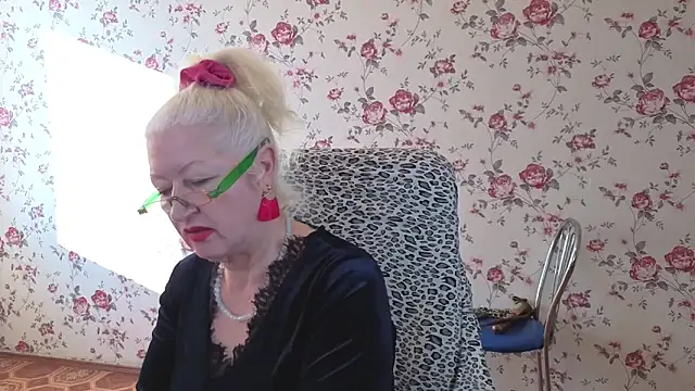 Maya_Mayflower's cam snapshot