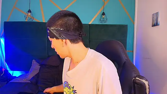 Andrew_Wolff live sex cam