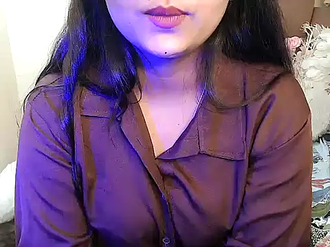 simran_lov's cam snapshot