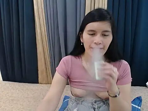 pinay_amaliax's cam snapshot