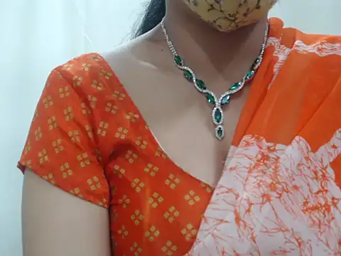 Lovely_Siri_23's cam snapshot