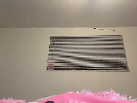 khloekarma's cam snapshot