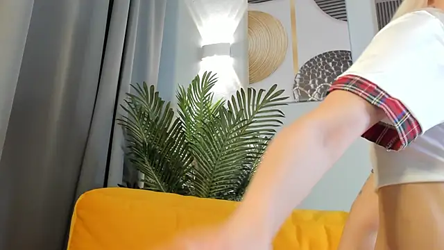 Ashley-Angel's cam snapshot