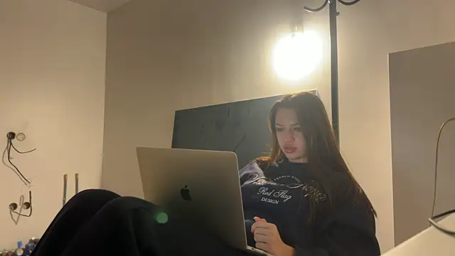 TeofilqKoral's cam snapshot