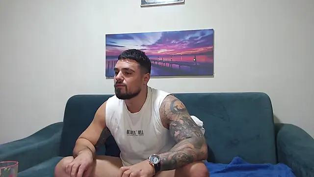 Tiberius_hunk live sex cam