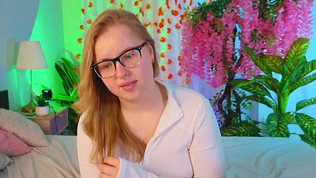 JudithWilson's cam snapshot