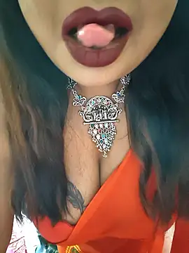 YR-SHIVANI's cam snapshot