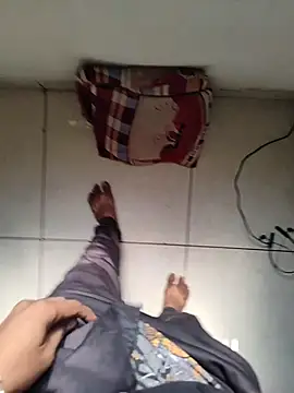 dhruve2010's cam snapshot