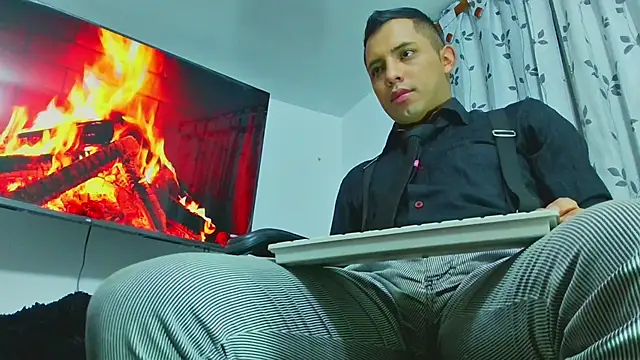 mike_fetish's cam snapshot