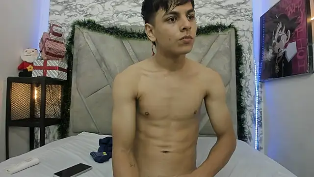 Logan_Jhonson's cam snapshot