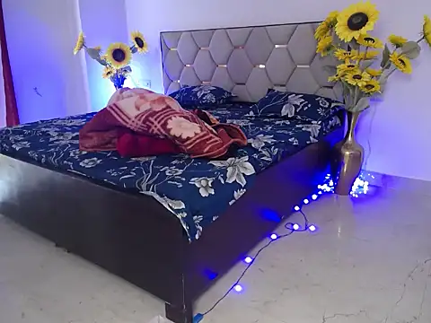 Little_queenn's cam snapshot