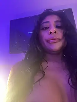 canela_10 live sex cam