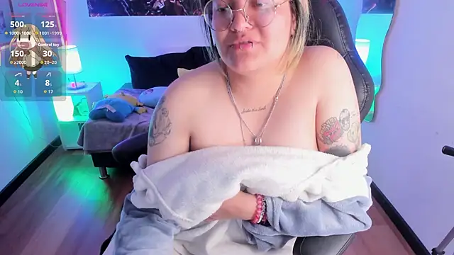 lucky-leah's cam snapshot