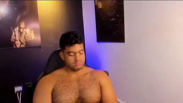 Big_furry_bear13 live sex cam