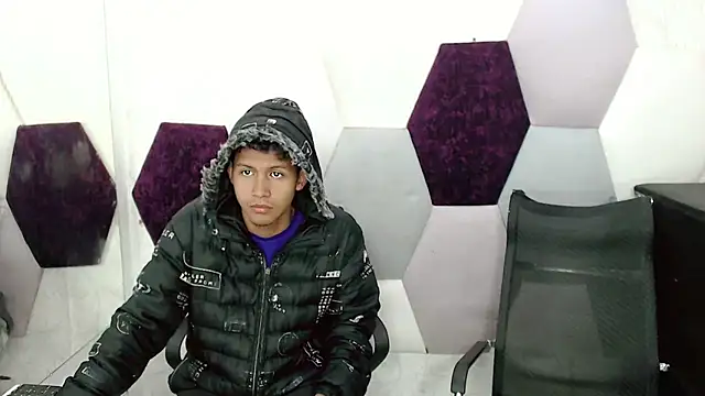 DaveHottx live sex cam