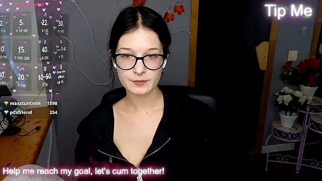 AlicaMoons live sex cam