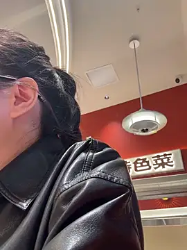 chick-888's cam snapshot