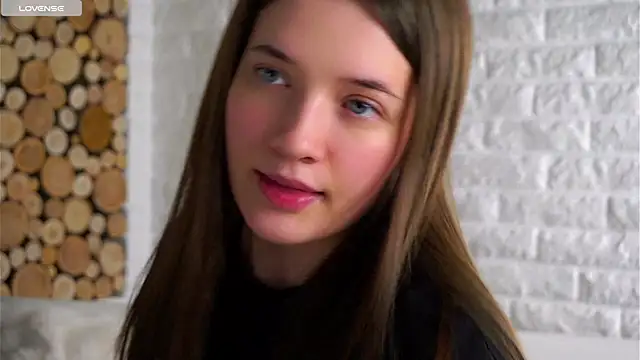 LowOncoming's cam snapshot