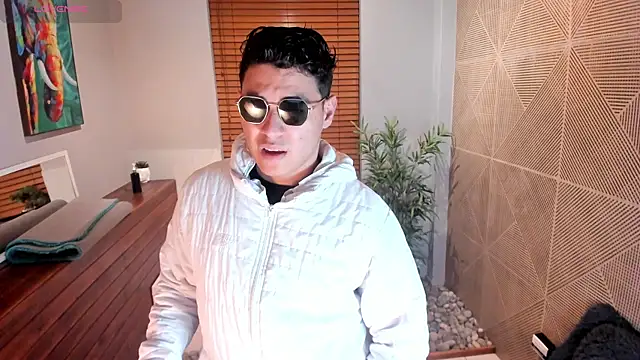 Gabriell_ramirez's cam snapshot